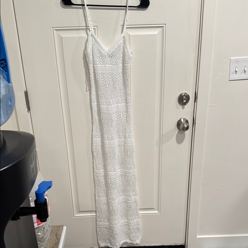 Elegant White Maxi Dress